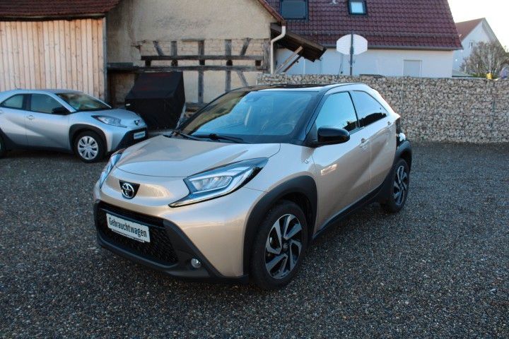 Toyota Aygo (X) 19.500 km 16.999 € Aichwald 73773