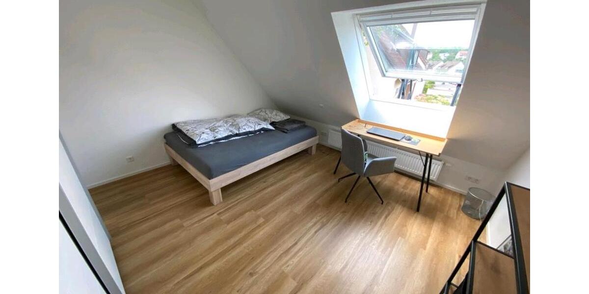 Dachgeschoßwohnung Stuttgart Stuttgart-West - 1 Zimmer, 12 m&sup2;, 520&euro; | Angebot:24994557