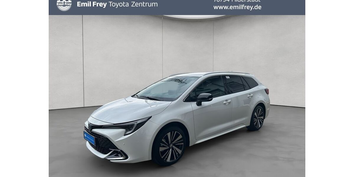 Toyota Corolla 2.353 km 32.440 € Filderstadt 70794