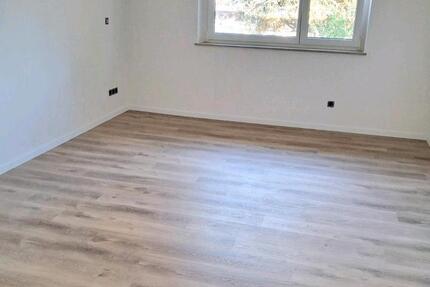 Wohnung Esslingen am Neckar Pliensauvorstadt - 3 Zimmer, 65 m&sup2;, 299.000&euro; | Angebot:26989693