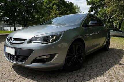 Opel Astra 156.000 km 5.800 &euro; Stuttgart 70439