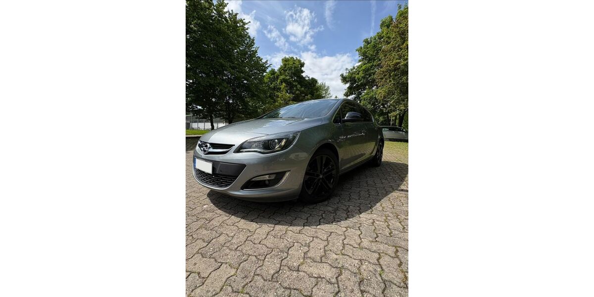 Opel Astra 156.000 km 5.800 &euro; Stuttgart 70439