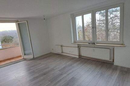 Rundum Grün in Stgt-Killesberg, helle, ruhige 3Zi-Whg, mit Balkon u. Aussicht, a.W. Garage 3 zimmer