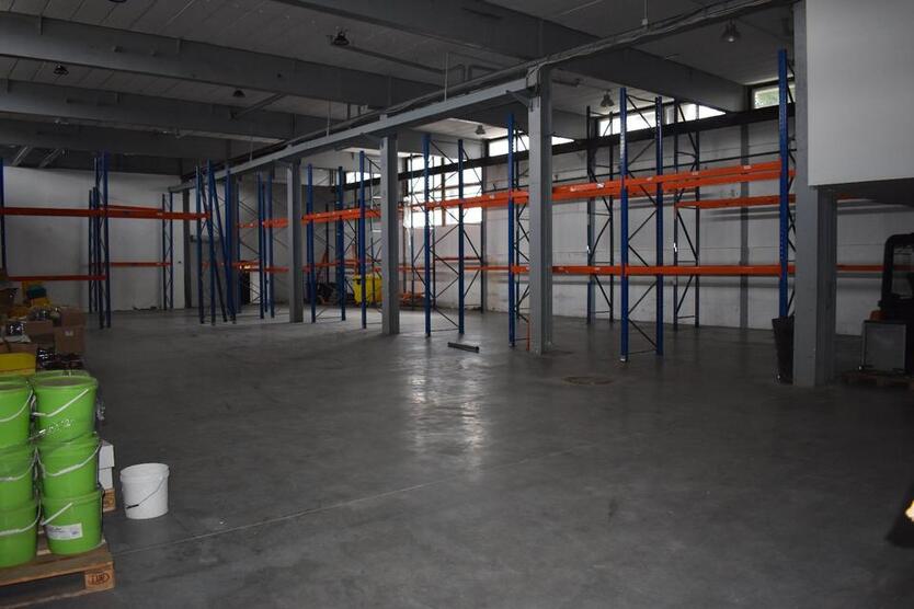Lagerhalle Lagerfläche Gewerbefläche ab 1.1.26 zimmer