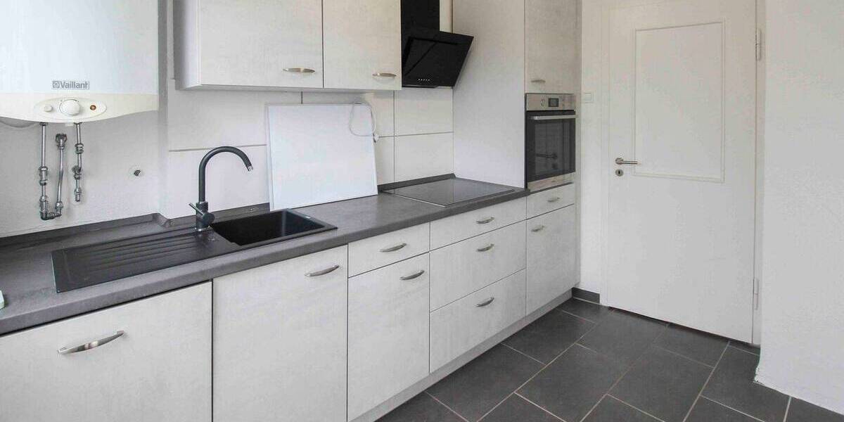 Etagenwohnung Stuttgart Dürrlewang - 3 Zimmer, 64 m&sup2;, 270.000&euro; | Angebot:26751936