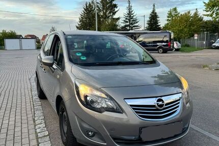 Opel Meriva 181.098 km 2.000 &euro; Stuttgat 70499