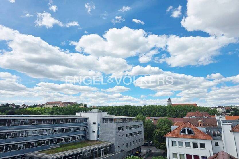 Transformer-Immobilie . teilbare Büroetage in bester Lage . nutzbar als Wohnung(en), BüroPraxis
