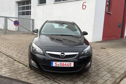 Opel Astra 113.200 km 5.890 &euro; Stuttgart 70188