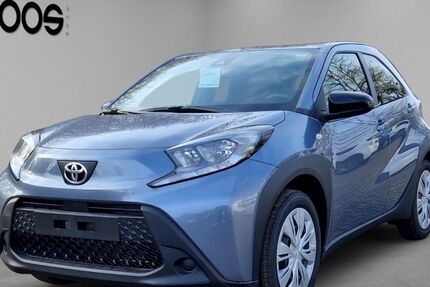 Toyota Aygo (X) 2.222 km 17.990 &euro; Nürtingen 72622