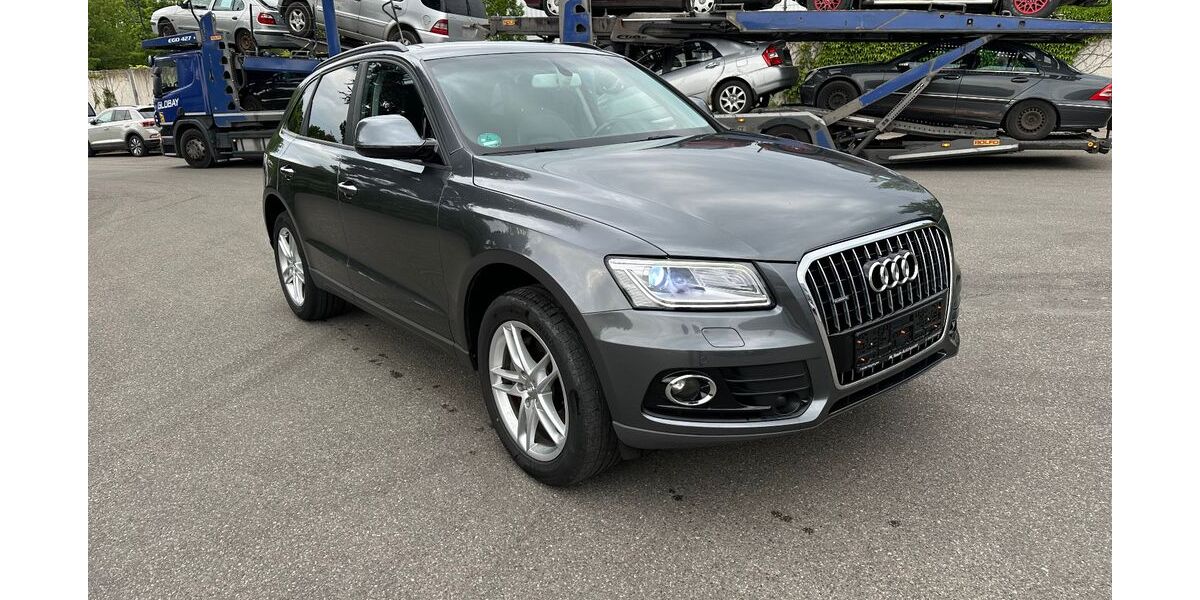 Audi Q5 203.000 km 15.499 &euro; Möglingen/Ludwigsburg 71696