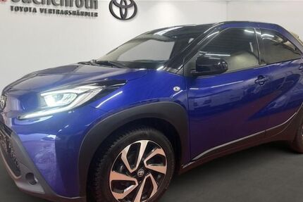 Toyota Aygo (X) 16.800 km 16.490 &euro; Ludwigsburg 71636