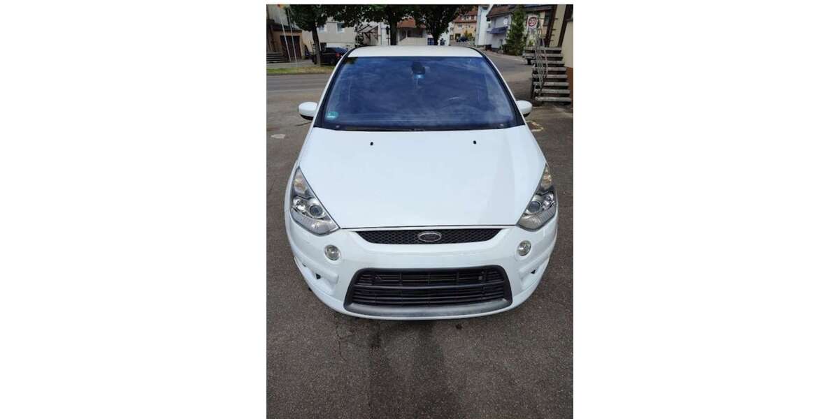 Ford S-Max 246.800 km 4.500 &euro; Schorndorf 73614