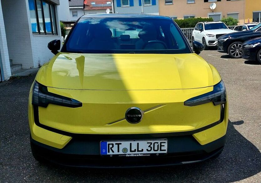 EX30