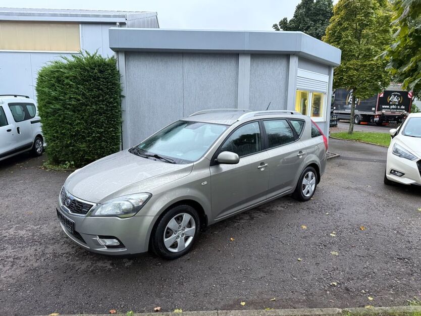 Kia ceed / Ceed 213.405 km 1.995 € Walddorfhäslach 72141