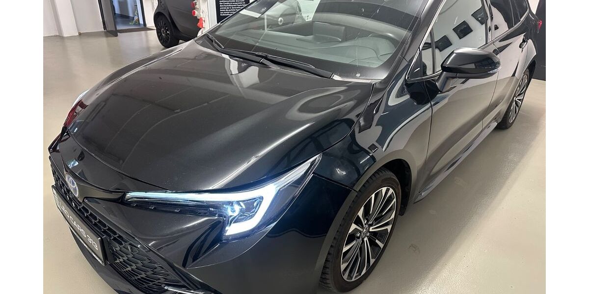 Toyota Corolla 145.599 km 18.890 &euro; LEONBERG 71229