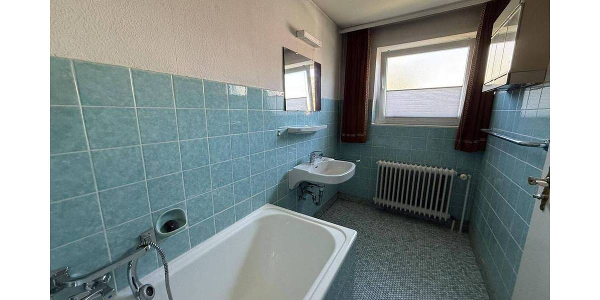 Mehrfamilienhaus, Wohnhaus Ostfildern Scharnhausen - 7 Zimmer, 210 m&sup2;, 639.000&euro; | Angebot:26029990