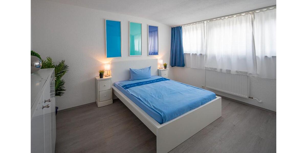 Dachgeschoßwohnung Stuttgart Neuwirtshaus - 1.5 Zimmer, 34 m&sup2;, 880&euro; | Angebot:26266013