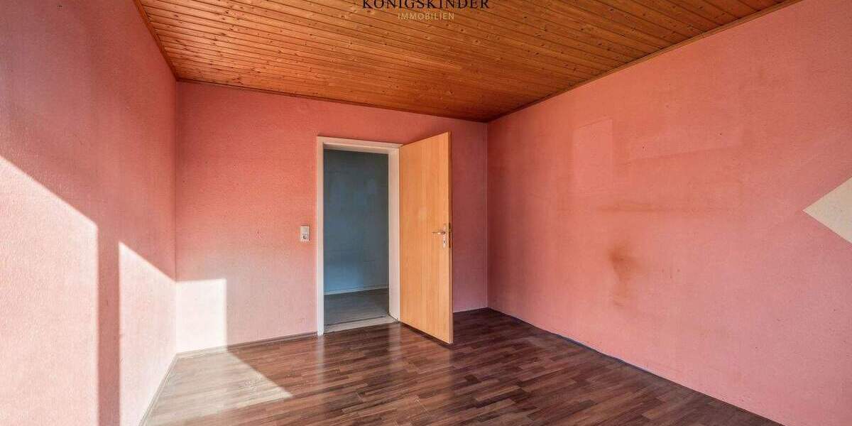 Etagenwohnung Leonberg Gebersheim - 3 Zimmer, 80 m&sup2;, 235.000&euro; | Angebot:24460618