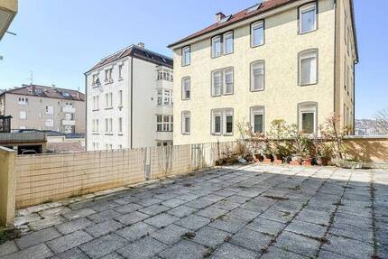 Großzügige 2-Zi.-Whg. mit 50m² Terrasse in Stuttgart