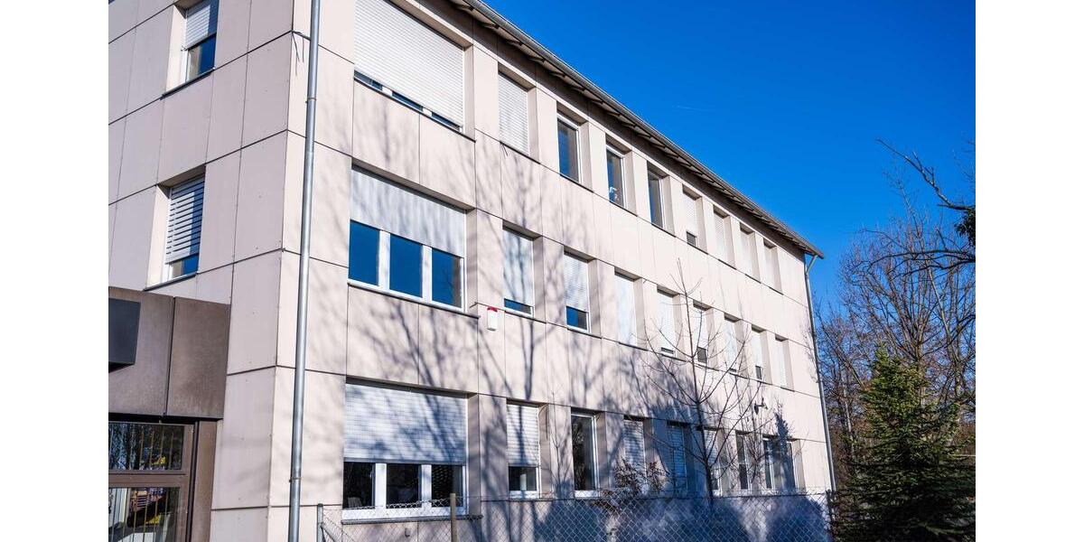 Gewerbeobjekt Stuttgart Neuwirtshaus - 2.500&euro; | Angebot:24239847