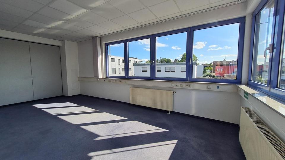 Gewerbeobjekt Esslingen am Neckar Pliensauvorstadt - 1.912&euro; | Angebot:24682667