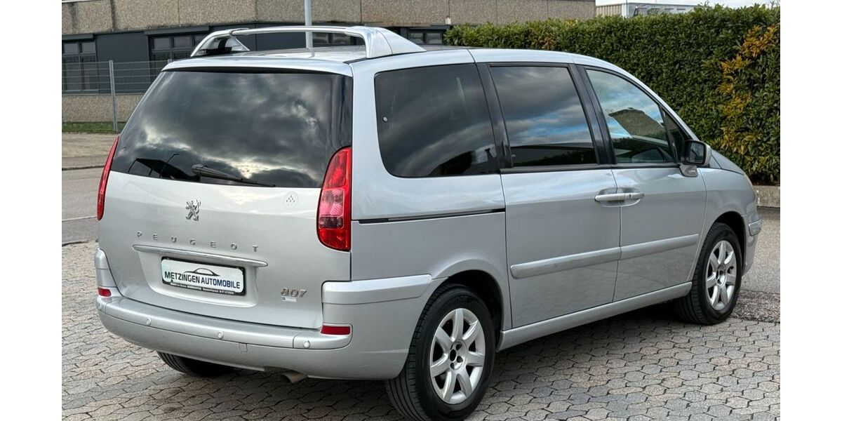 Peugeot 807 197.700 km 3.399 € Metzingen 72555
