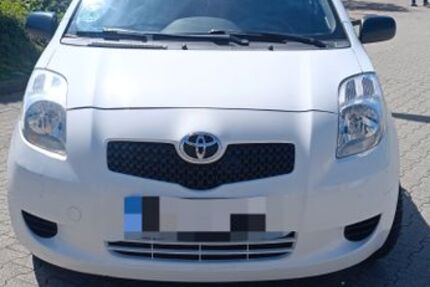 Toyota Yaris 224.000 km 1.650 &euro; Stuttgart 70499