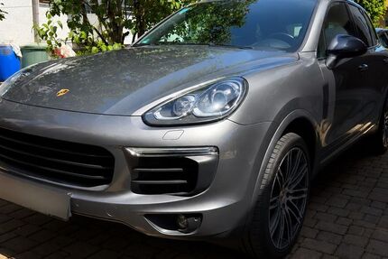 Porsche Cayenne 99.600 km 37.000 &euro; Sachsenheim 74343