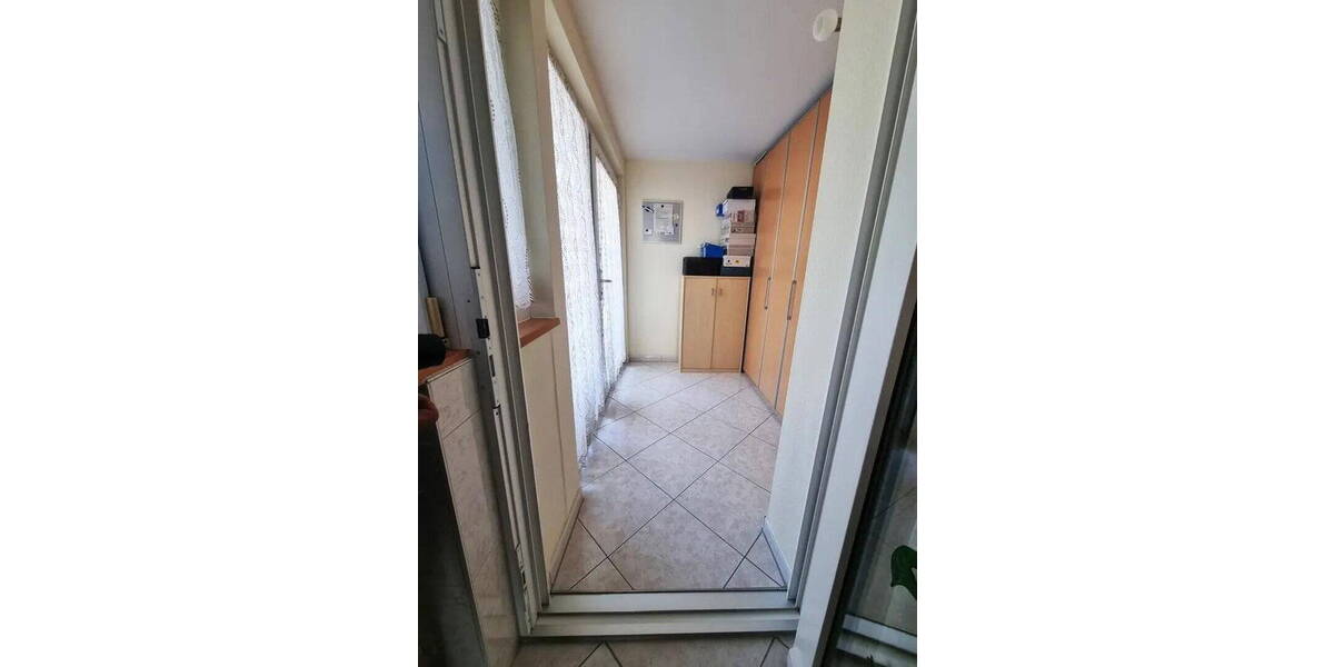 Reihenmittelhaus Stuttgart Feuerbach - 4 Zimmer, 110 m&sup2;, 679.000&euro; | Angebot:26253573