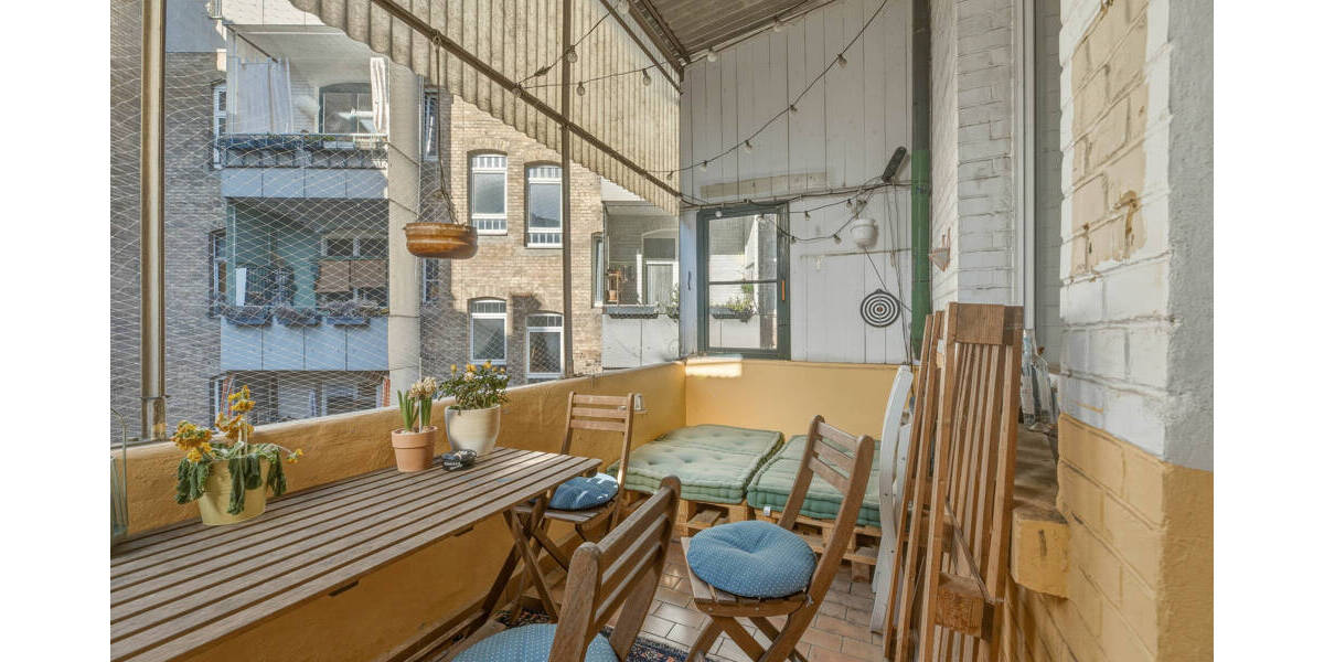 Etagenwohnung Stuttgart Mitte - 4 Zimmer, 90 m&sup2;, 405.000&euro; | Angebot:26388385