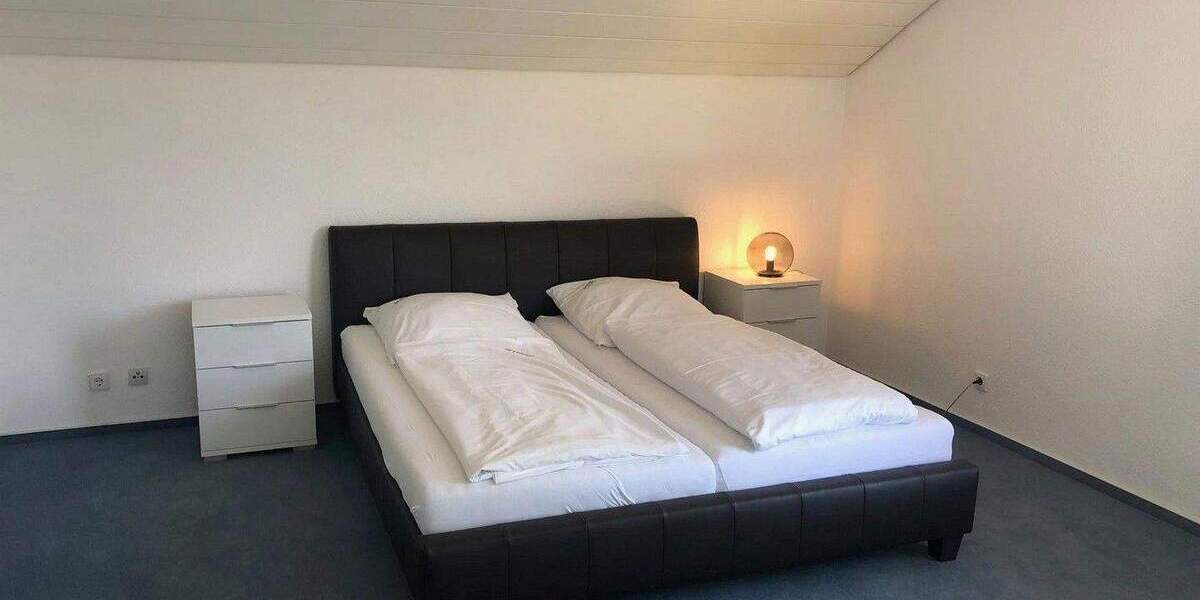 Etagenwohnung Sindelfingen Mitte - 2 Zimmer, 61 m&sup2;, 820&euro; | Angebot:25611653
