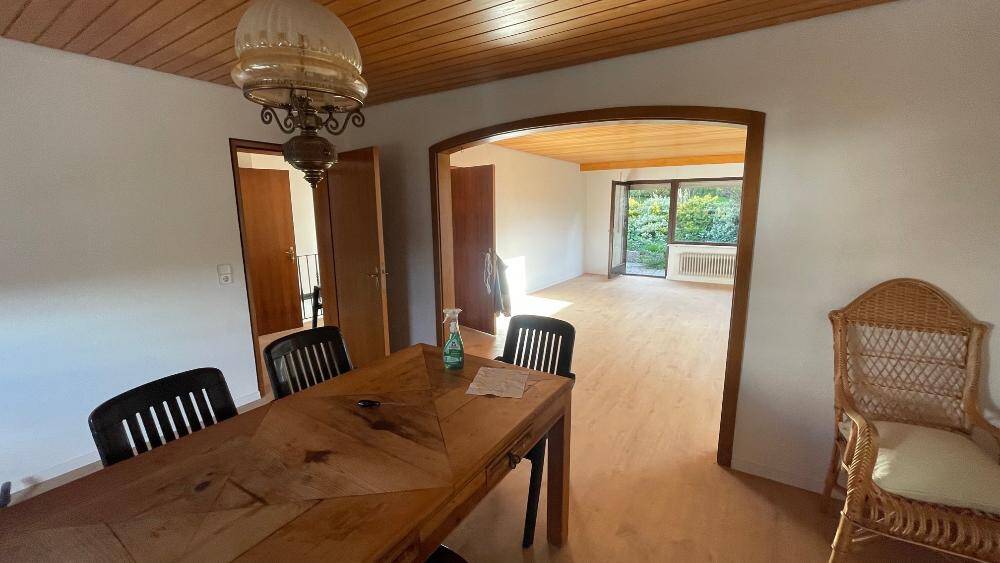 Mehrfamilienhaus, Wohnhaus Weil der Stadt - 6 Zimmer, 132 m&sup2;, 2.300&euro; | Angebot:23958811