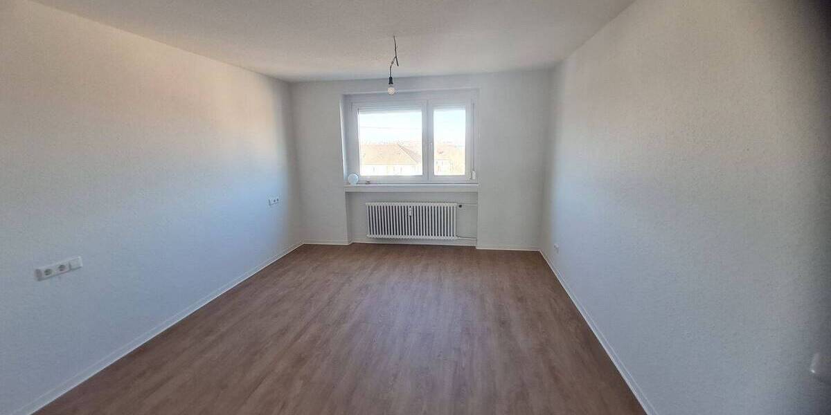 Etagenwohnung Ludwigsburg Eglosheim - 3 Zimmer, 75 m&sup2;, 990&euro; | Angebot:26388373