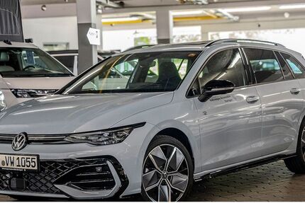 VW Golf 9.990 km 46.990 € Stuttgart 70563