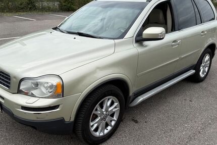 Volvo XC90 260.000 km 3.990 &euro; Stuttgart 70178