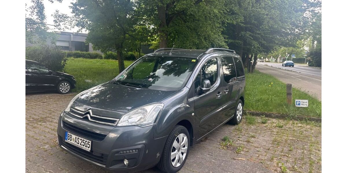 Citroen Berlingo 98.100 km 8.888 &euro; Sindelfingen 71067