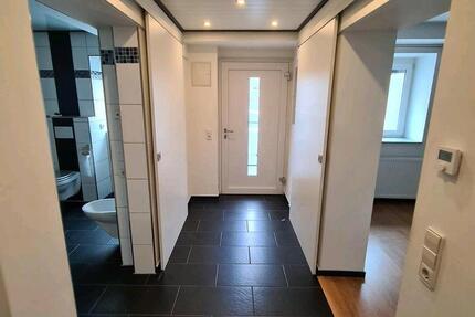 Moderne 2 Zimmer mit Offener Küche und Klima in Uhlbach 2 zimmer