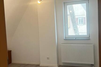 Wohnung Stuttgart Luginsland - 2 Zimmer, 50 m&sup2;, 850&euro; | Angebot:25105263