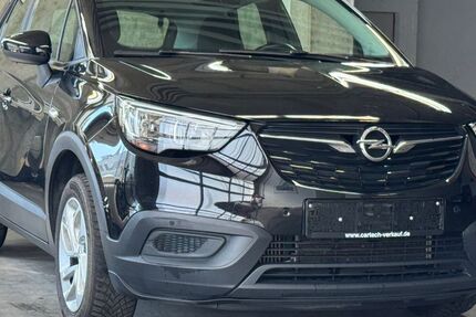 Opel Crossland (X) 63.700 km 11.800 &euro; Fellbach bei Stuttgart 70736