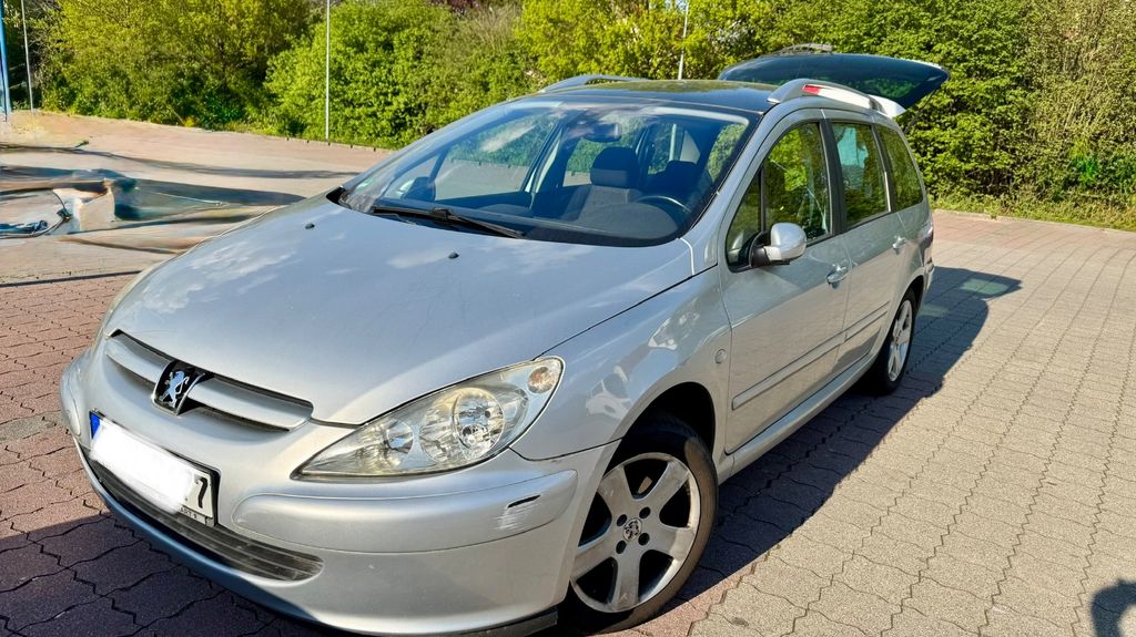 Peugeot 307 104.000 km 2.999 &euro; Möglingen 71696