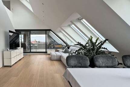 Wohnung zum Mieten in Stuttgart 3.100 € 137 m² 4.5 zimmer