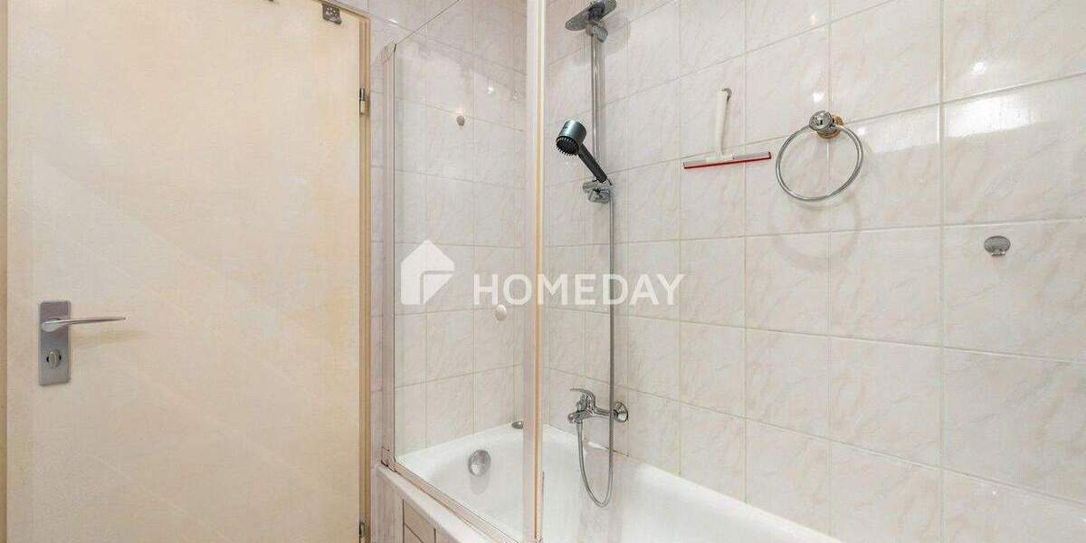 Etagenwohnung Stuttgart Plieningen - 5 Zimmer, 94 m&sup2;, 399.000&euro; | Angebot:25684257