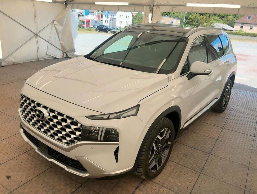 Hyundai SANTA FE 153.206 km 21.200 € Esslingen am Neckar 73730