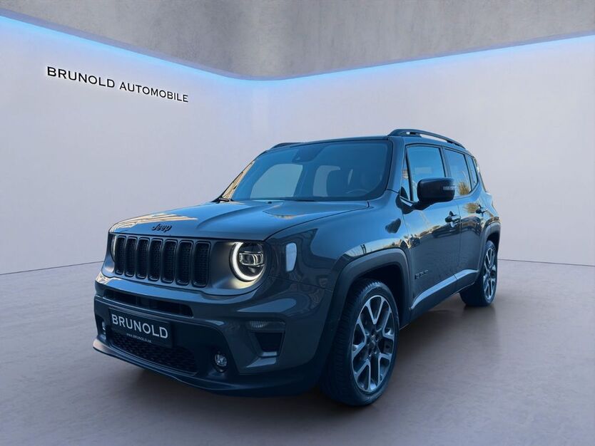 Jeep Renegade 33.323 km 23.900 € Stuttgart 70565