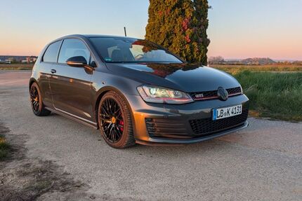 VW Golf 124.780 km 16.999 &euro; Schwieberdingen 71701