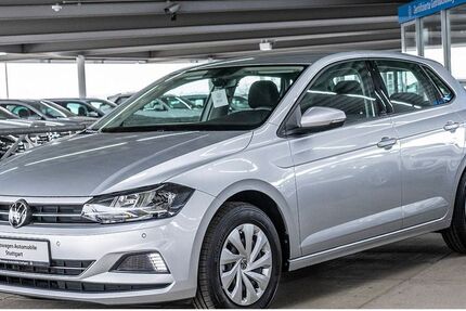 VW Polo 9.695 km 15.830 &euro; Stuttgart-Wangen 70188