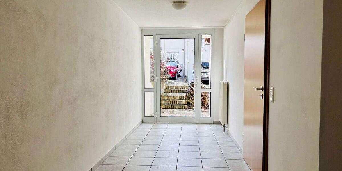 Reihenmittelhaus in Stadtrandlage nahe S-Bahn! 5 zimmer