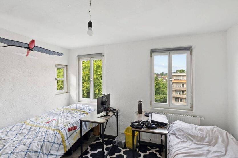 Faktor 15, Mehrfamilienhaus in Bad Cannstatt 9 zimmer