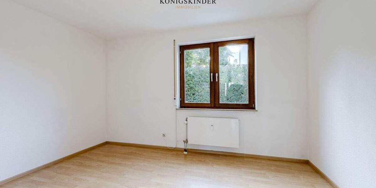 Etagenwohnung Stuttgart / Obertürkheim Obertürkheim - 3 Zimmer, 84 m&sup2;, 339.000&euro; | Angebot:24872795