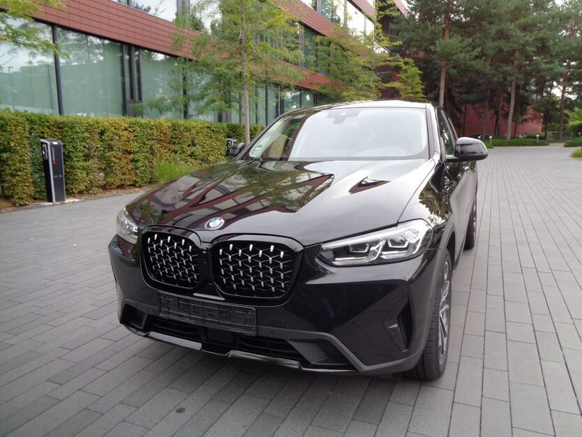 BMW X4 106.000 km 44.990 € Stuttgart 70469